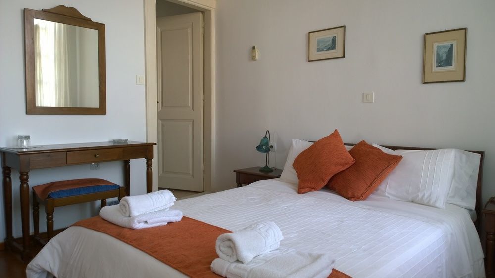 Amphora Hotel